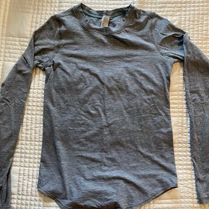 Ivivva long sleeve top